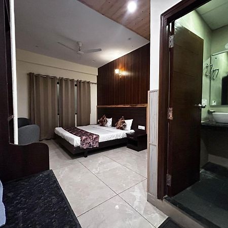 Hangout Inn Bhāgalpur Extérieur photo